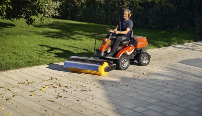 Husqvarna Profi Allrad-Frontmäher R 316TsX AWD – Modell 2025 – Bild 5