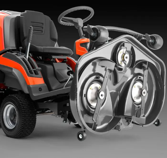 Husqvarna Profi Allrad-Frontmäher RC 320Ts AWD – Modell 2025 (Grundgerät ohne Mähdeck) – Bild 5