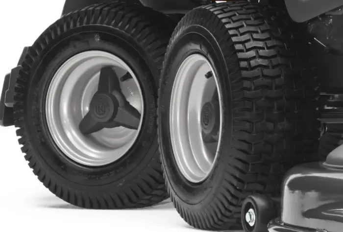 Husqvarna Profi-Frontmäher RC 318T – Grundgerät ohne Mähdeck – Modell 2025 – Bild 6