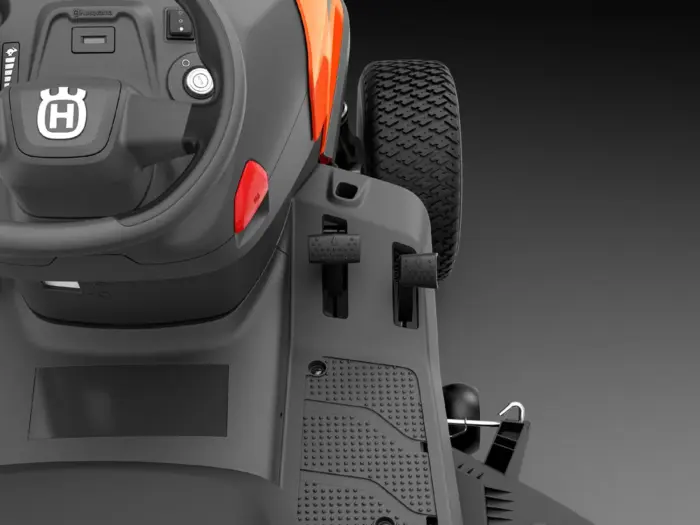 Husqvarna Rasentraktor TC 220T – Modell 2025 – Bild 16