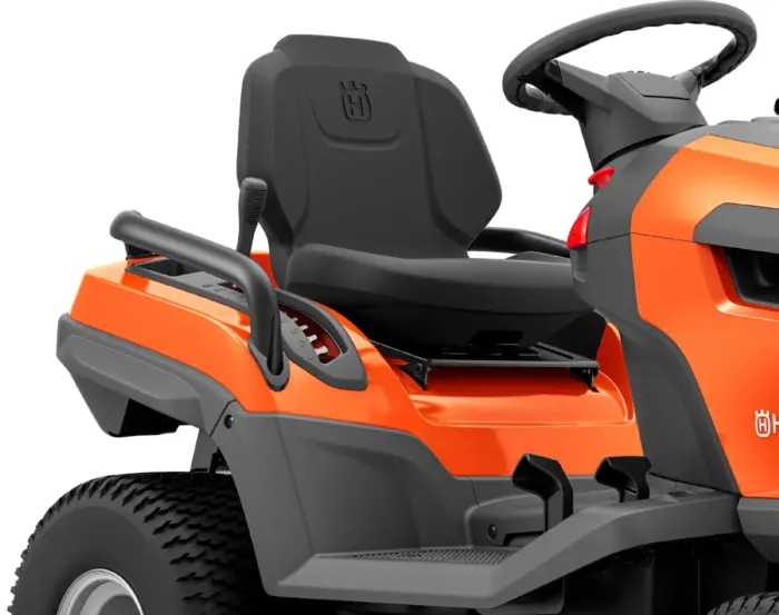 Husqvarna Rasentraktor TS 220T – Modell 2025 – Bild 6