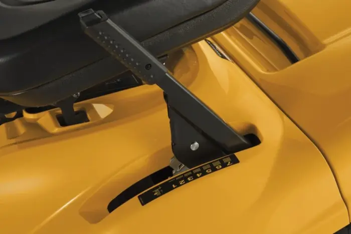Stiga Rasentraktor Estate 7102 W Special HONDA – Modell 2025 – Bild 12